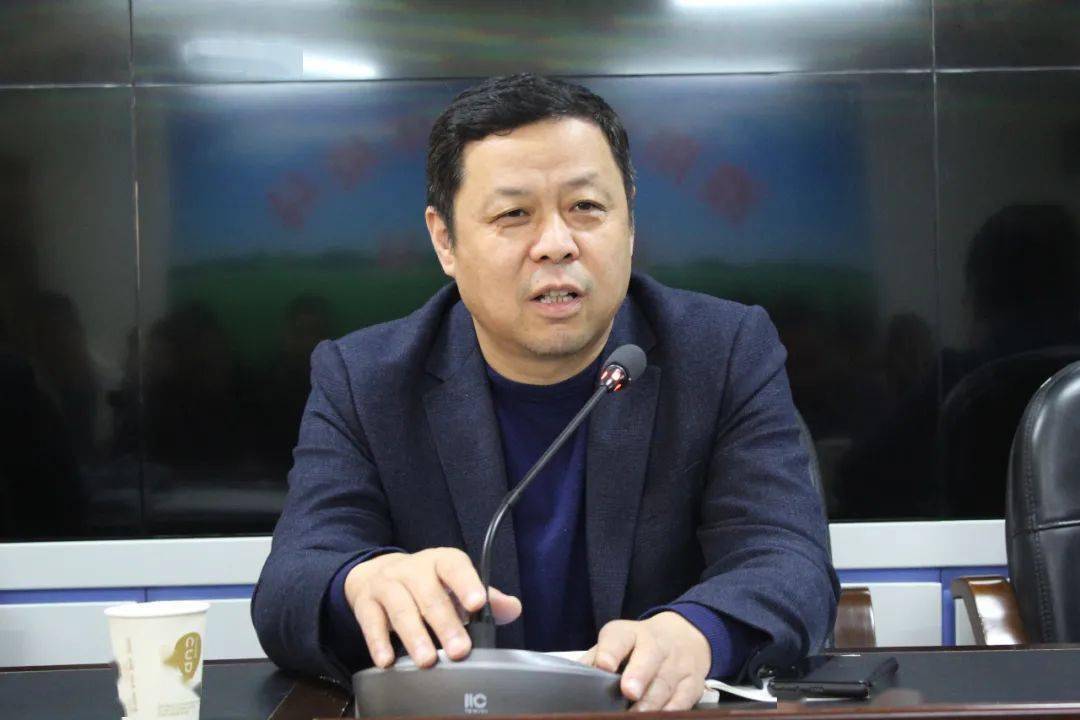 在濮阳市启动重污染天气红色预警(i级)响应后,为认真落实全市重污染