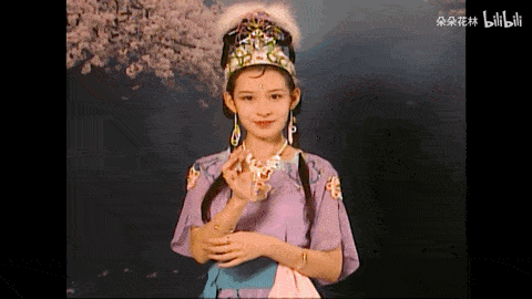 霸屏90后女生还原西游记中多位女妖造型致敬经典