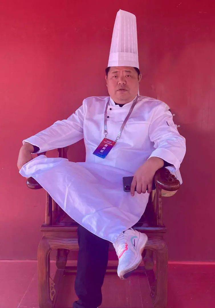 舌尖上的pk!首届"金华厨神"大赛,我市两位大厨获评"金牌厨师"