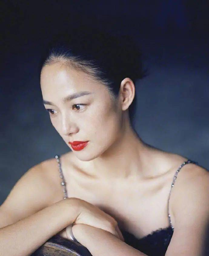 发型这3个发型真的别留！显土显脸大！