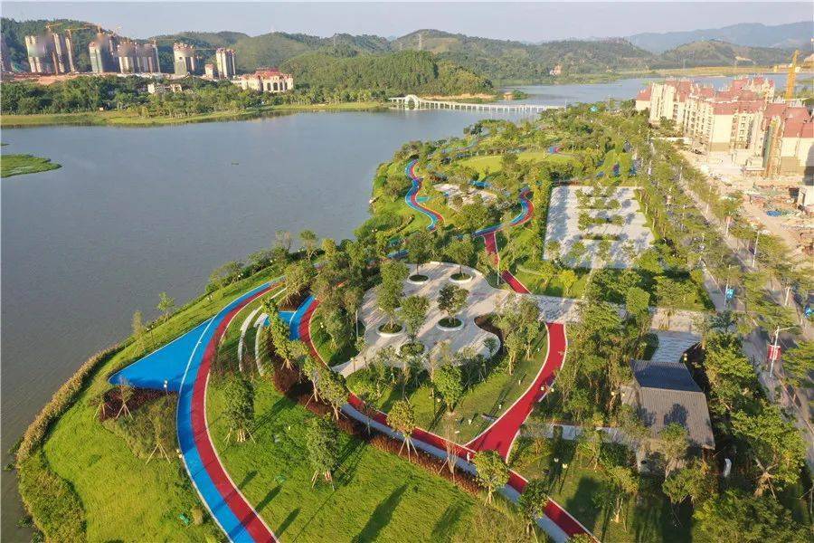 亲水步道繁花烂漫苍海新区古凤公园定下一个小目标