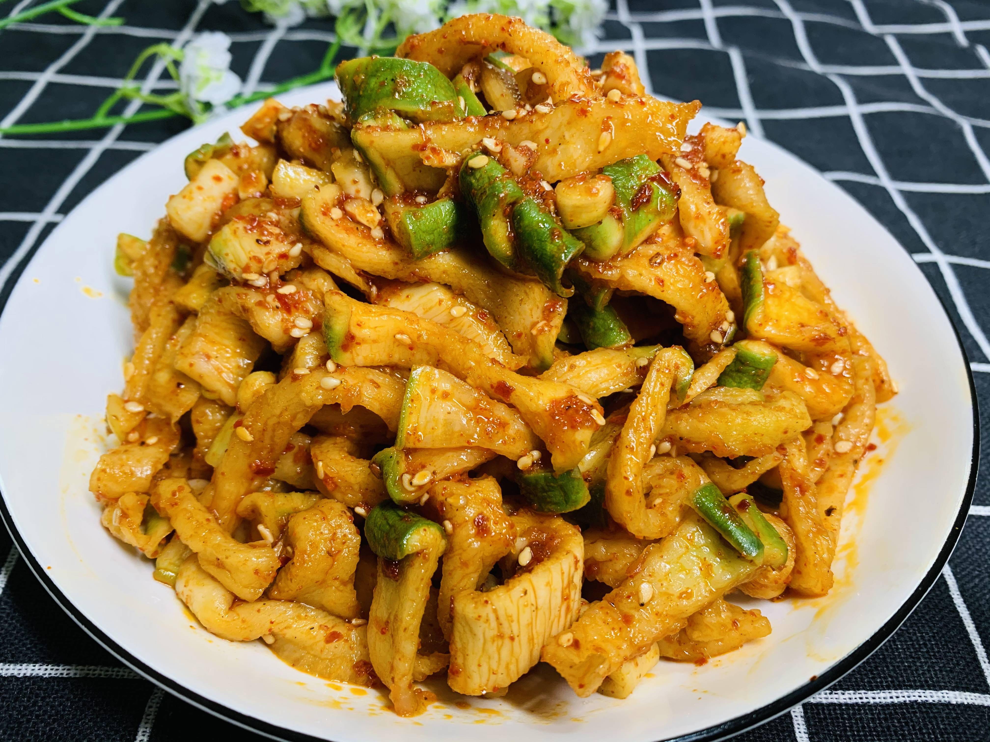 怎么晒萝卜干好吃又脆嫩 d9c880e18a4947c49ff63c5569c614d8.jpeg