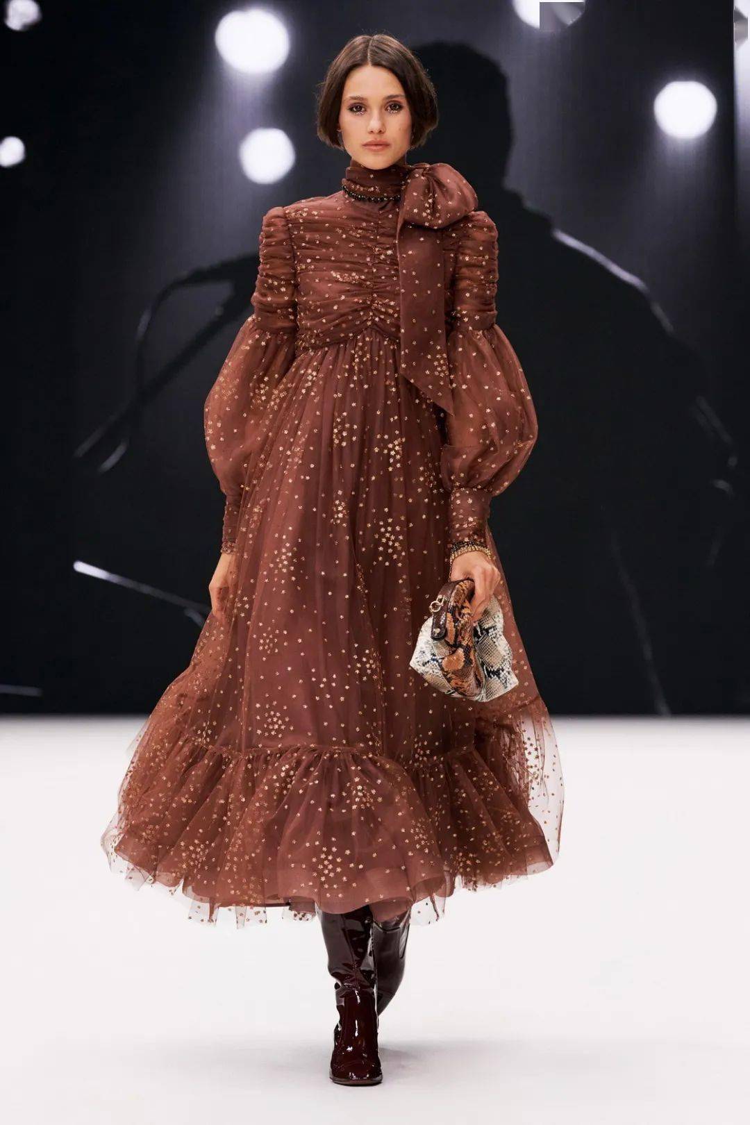 Jeremy 2021/22FW:巧克力色是时装秀的趋势