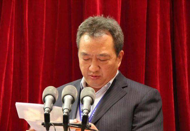 青海首富肖永明的跨界往事:开直升飞机回老家,"钾肥大王"深陷铜矿黑洞