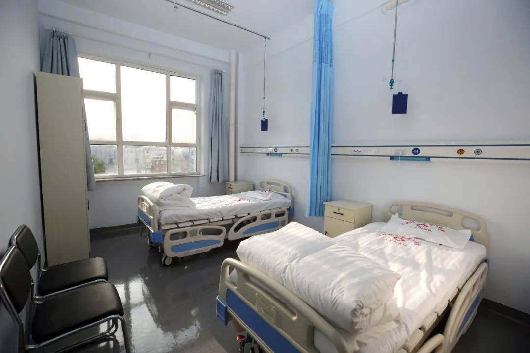 "心"起点 新起航——河北北方学院附属第一医院心血管内科二病区搬家