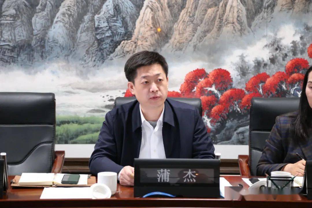 政企连心聚合力 共谋发展绘蓝图——新疆四川总商会参加乌鲁木齐经开