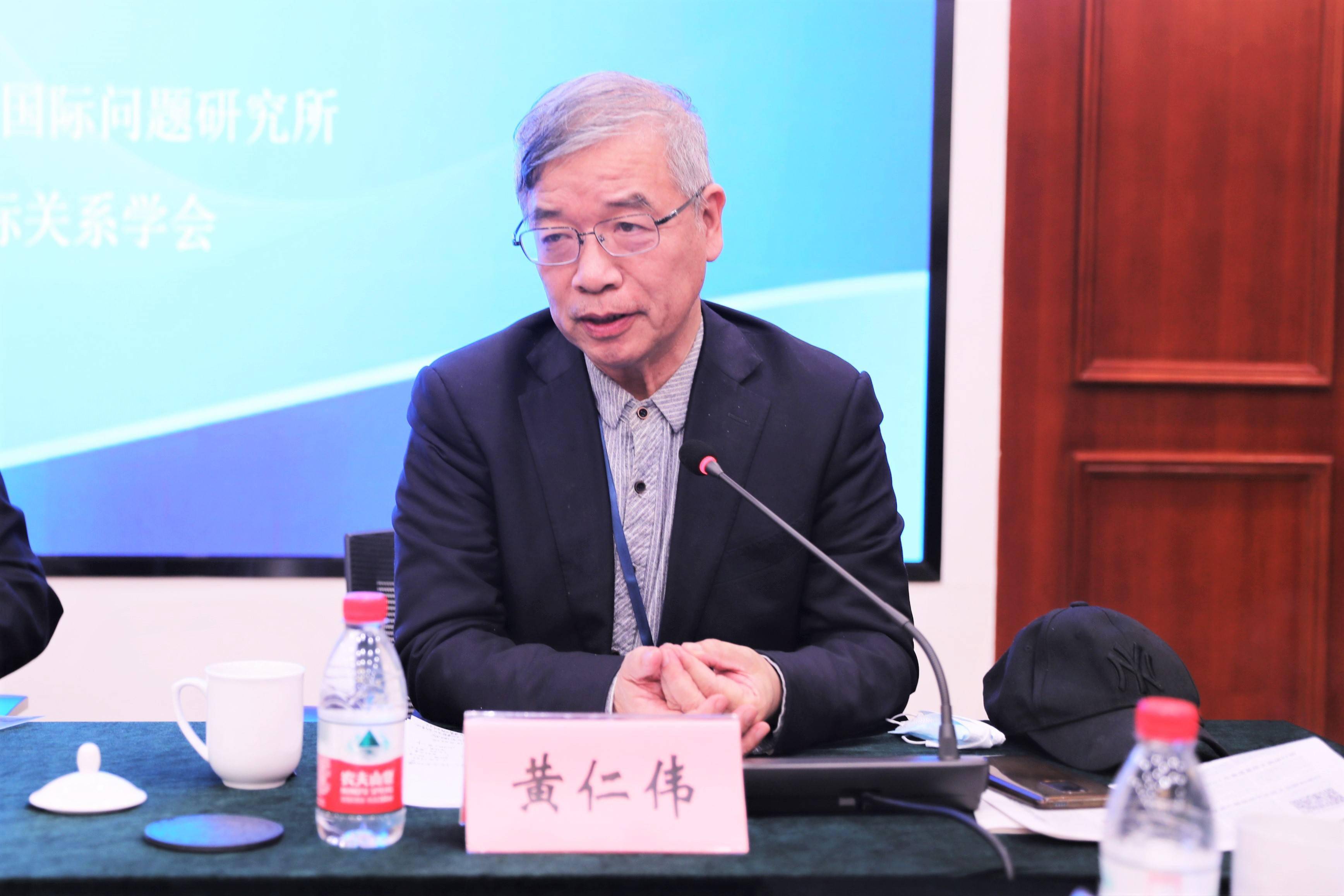 黄仁伟中美进入战略相持阶段应抓住每个战役缓冲期