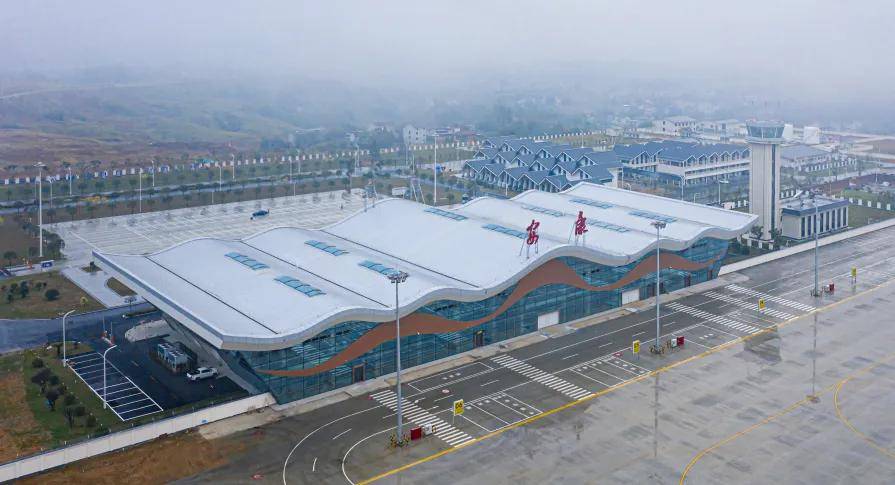 秦巴区域综合交通枢纽的重点项目——安康富强机场