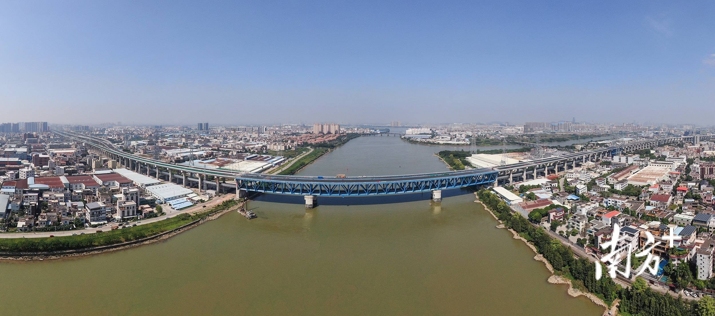 图集|冲刺收尾!广中江高速,南沙港铁路实现"双龙会"