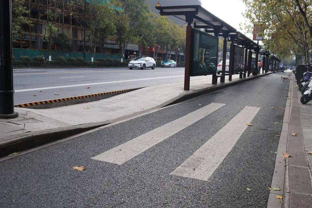 无障碍道路提升效果如何?残障人士来体验