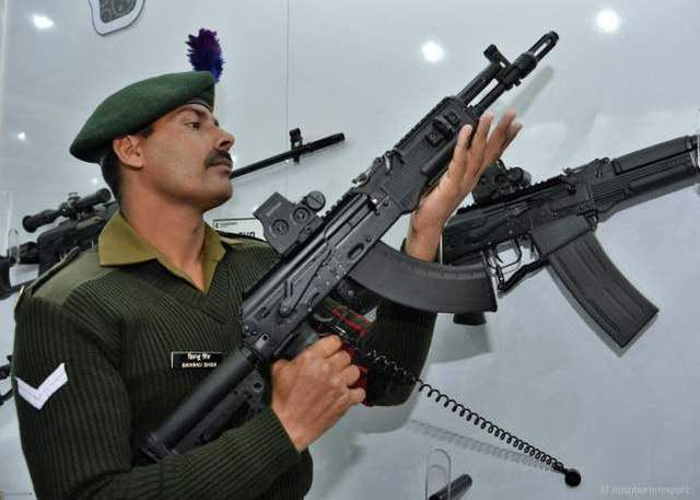 印度自产十大枪图片