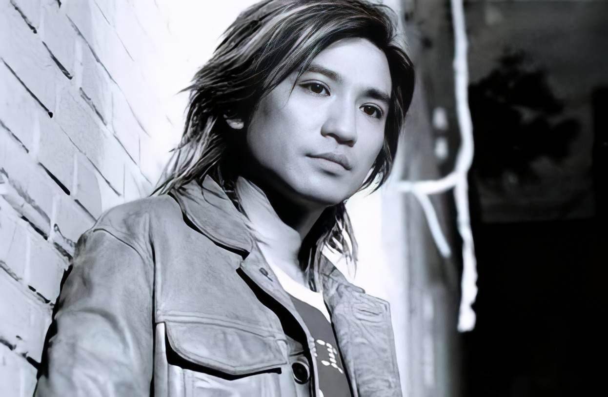 黄家驹离世28年后,最内向的叶世荣如今怎么样了?_beyond_消息_爸爸