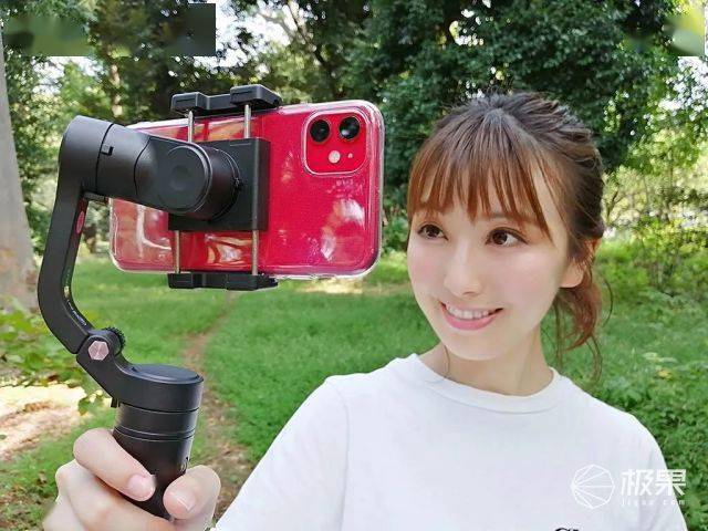 荣耀60 Pro上手体验：又帅又能打！支持AI手势隔空换镜，新一代Vlog神器售价2699起