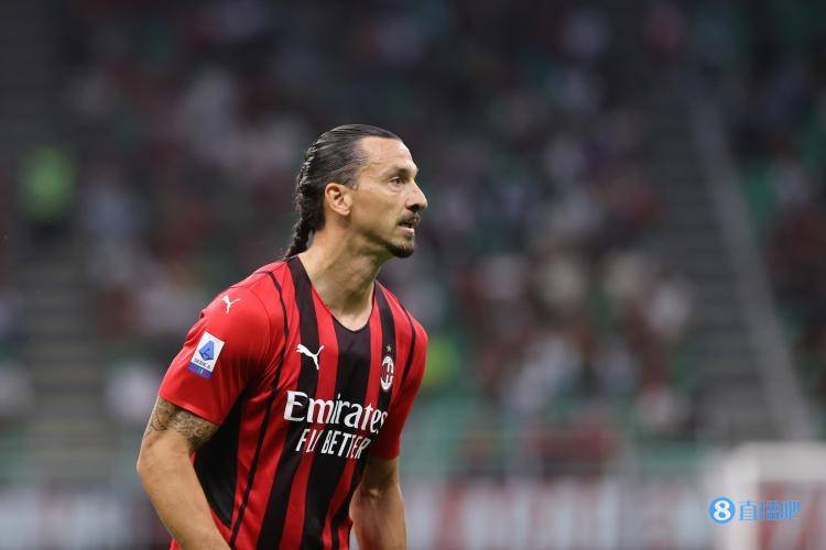 歐冠|伊布談自己與馬特拉齊恩怨，后者社媒發(fā)世界杯&歐冠冠軍照片回?fù)?
onload=