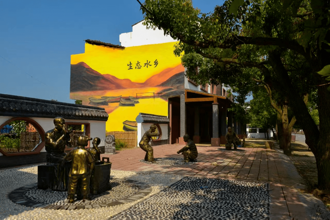 幽兰镇四个坚持打造乡村治理金钥匙