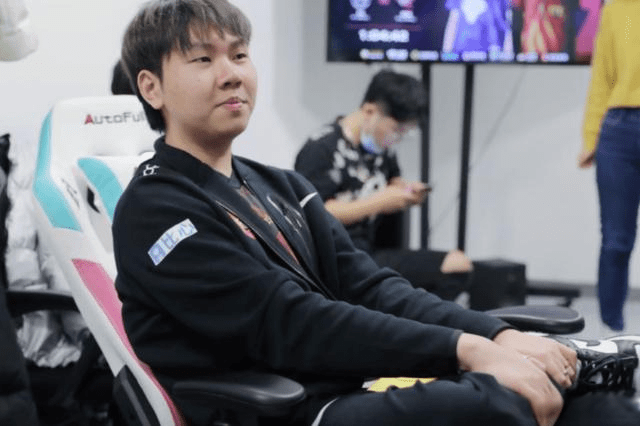 直播|bo人叛逃LCK？神秘大佬爆料金教练点名，确认bo加入DRX