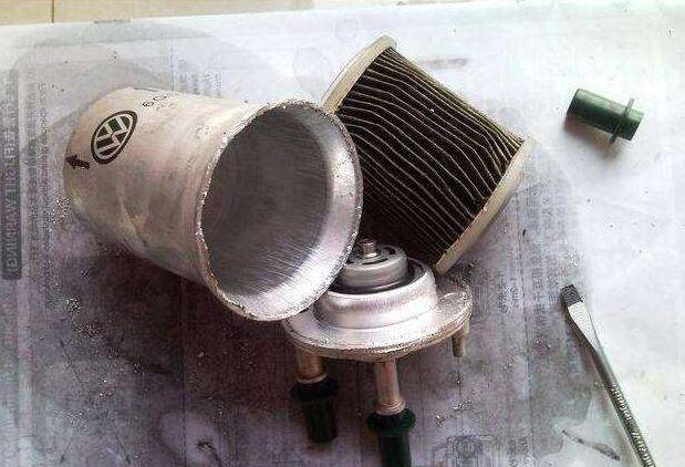 汽油滤芯多久换一次最合适记住这个重要的时间节点