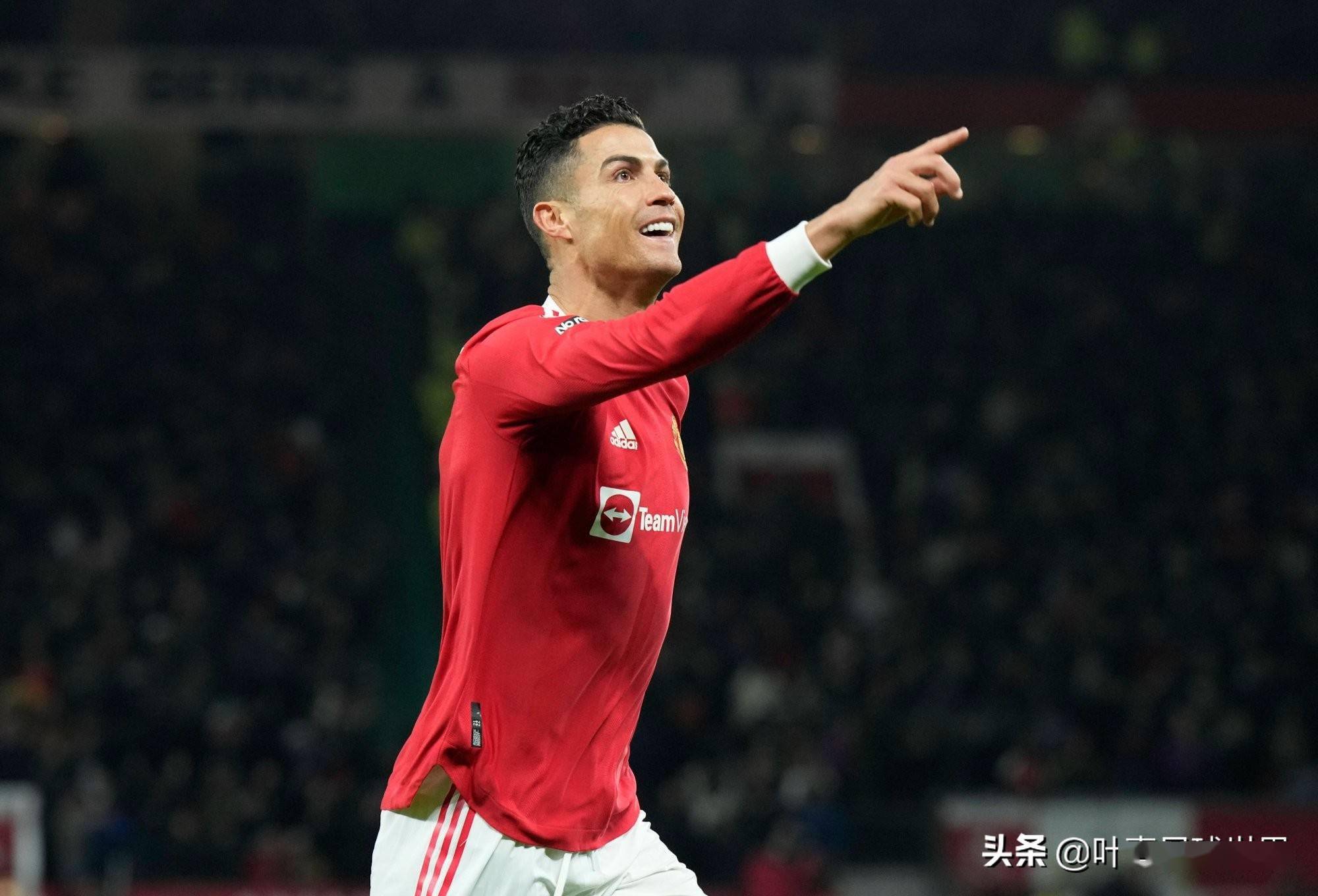 2021全球联赛射手榜:c罗23球第25,梅西第17,榜首无悬念_c罗打入职业