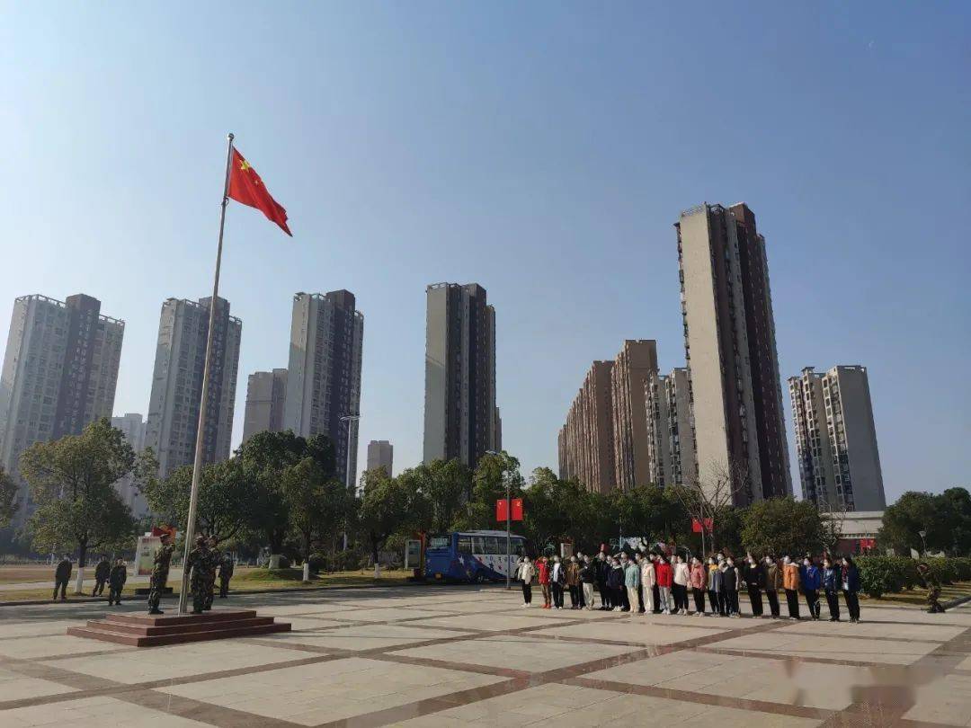 这是六安二中一届又一届学生守护的"名片"