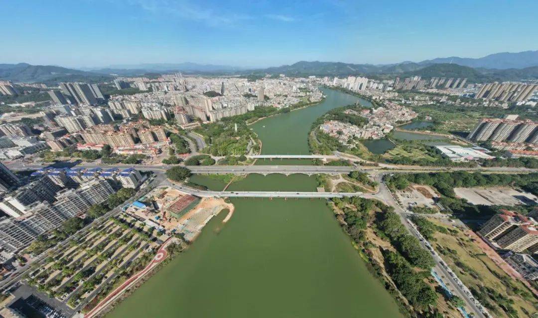 主橋拆除期間兩條臨時便橋將與增城大橋,東門橋,光輝大橋一起擔負起