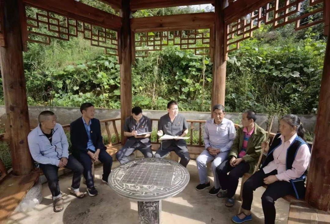 何有财巧家县人民法院员额法官现任老店人民法庭员额法官,庭长职务,曾