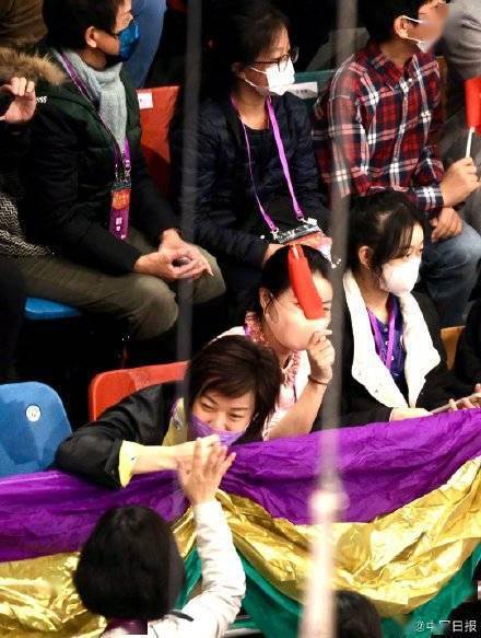 郭晶晶|“魔王”聚！张怡宁郭晶晶同框看奥运健儿代表团表演