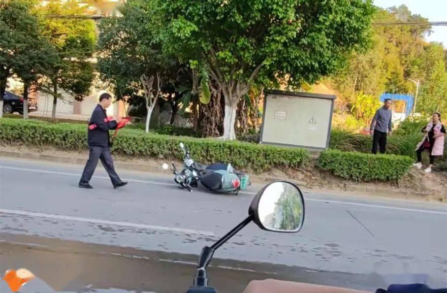 近期事故多发,浦北越秀大道又有两电车相撞_调查_生活_车祸