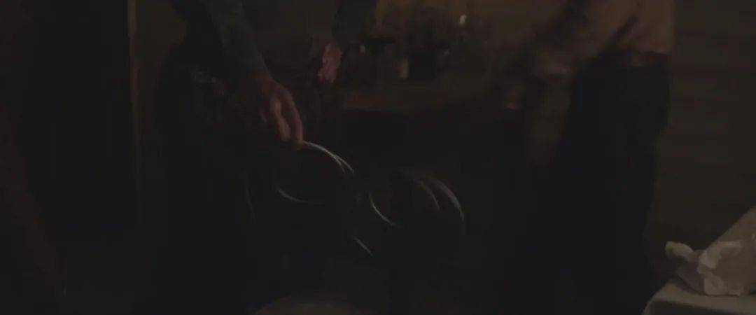 角色|颁奖季！深柜之死，是一场温柔的诱杀