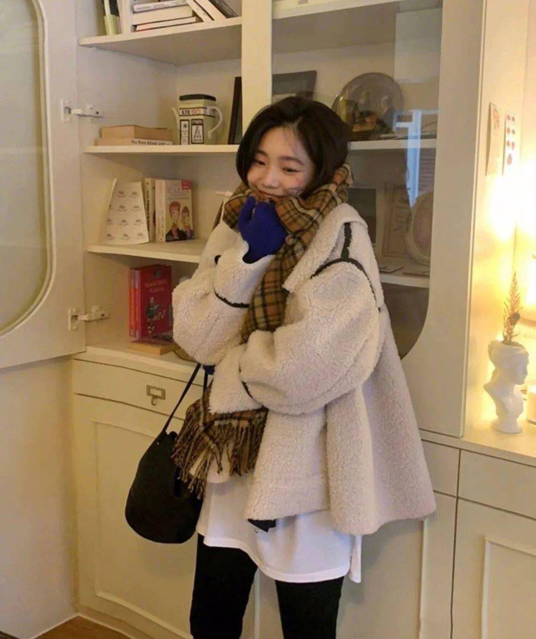 羊羔 女生穿上最丑的3件羊羔毛外套！千万别买！！