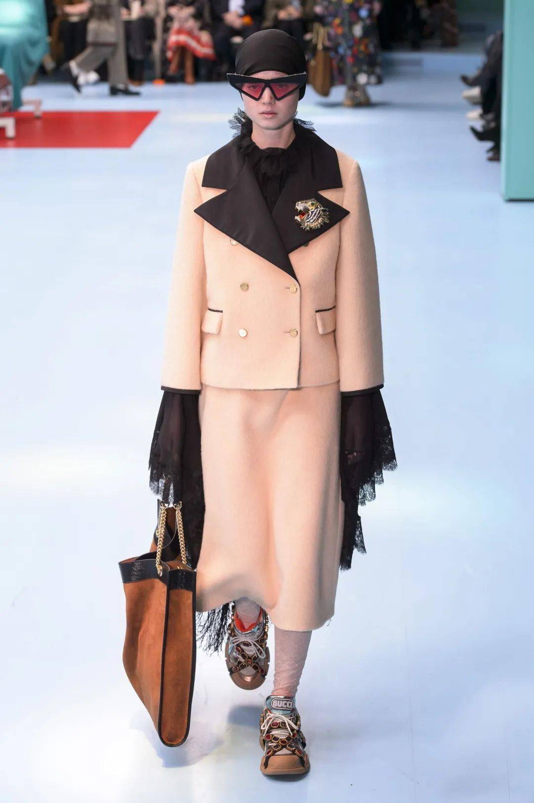 米兰女装【秀场】回顾Gucci 2018秋冬米兰女装