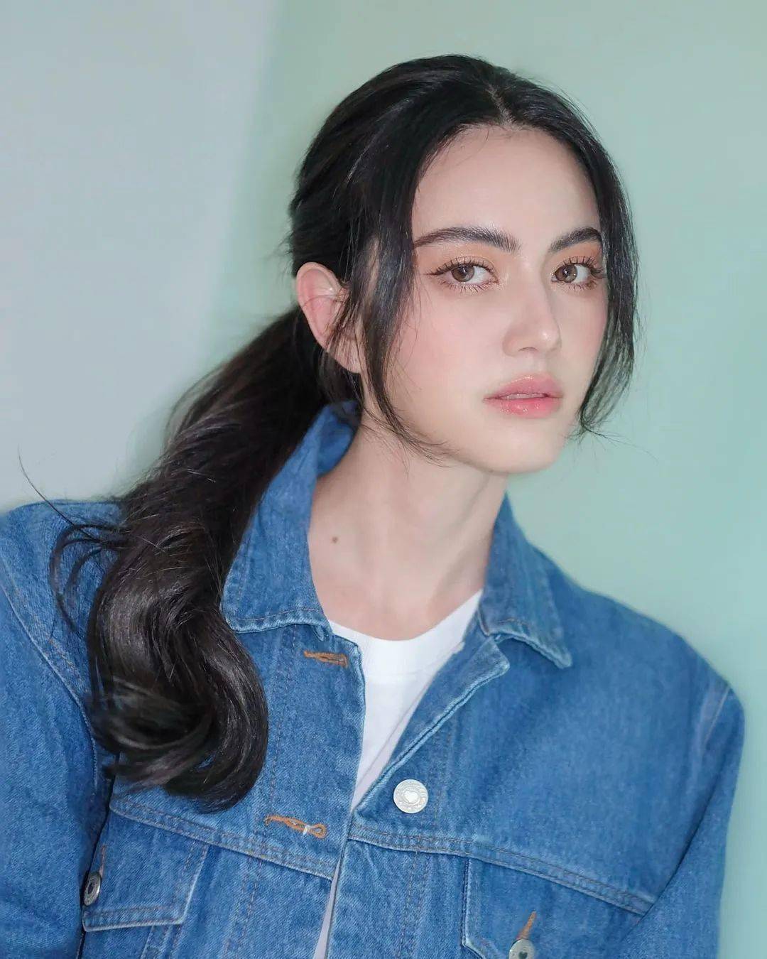 整体女明星们不费力就拥有的特别感，到底靠的是什么