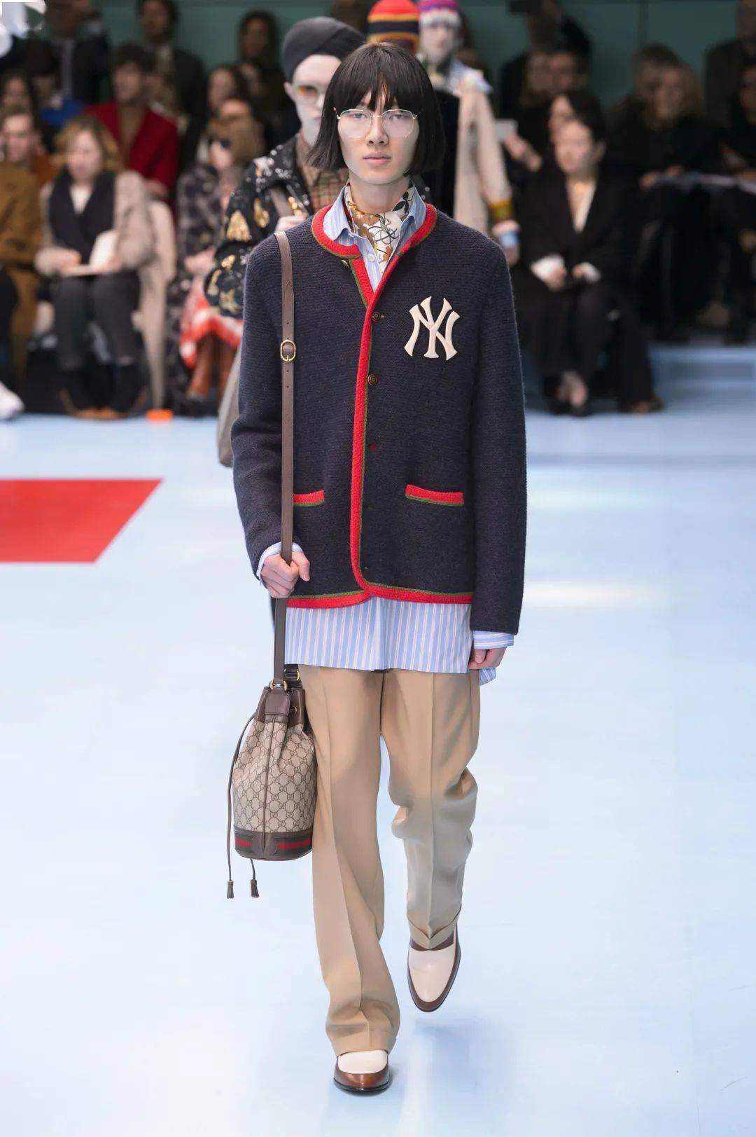 米兰女装【秀场】回顾Gucci 2018秋冬米兰女装