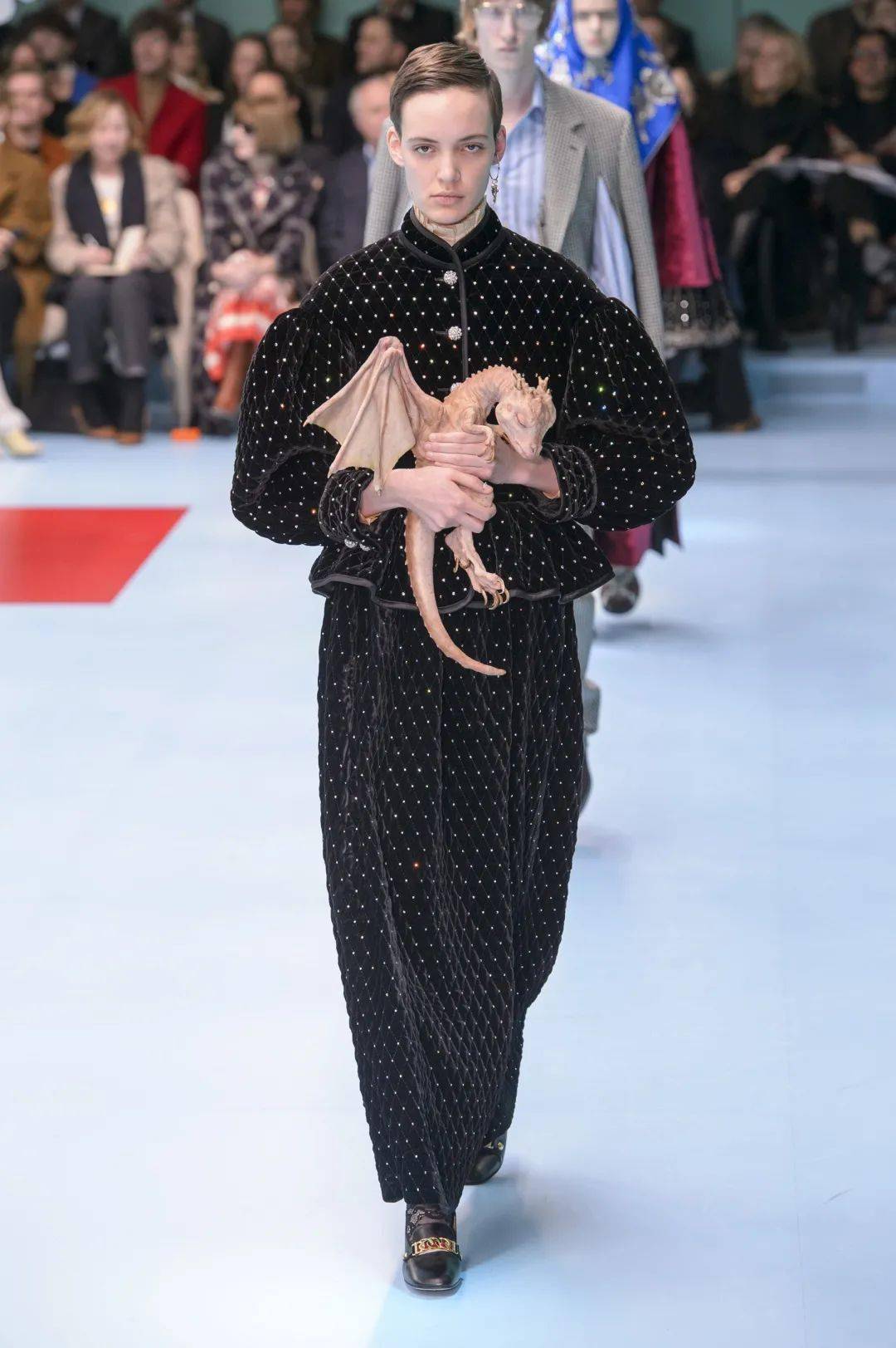 米兰女装【秀场】回顾Gucci 2018秋冬米兰女装