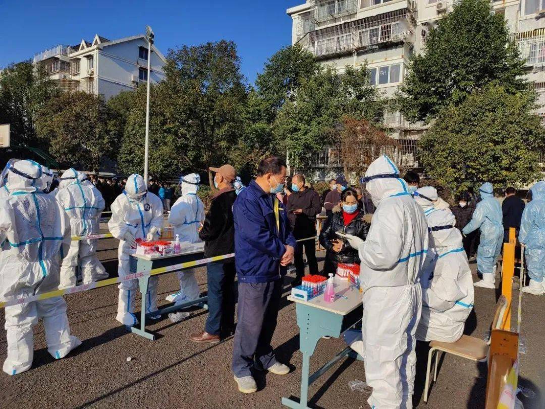 疫情|一家3口感染！学校停课！山东这地发密接者通报