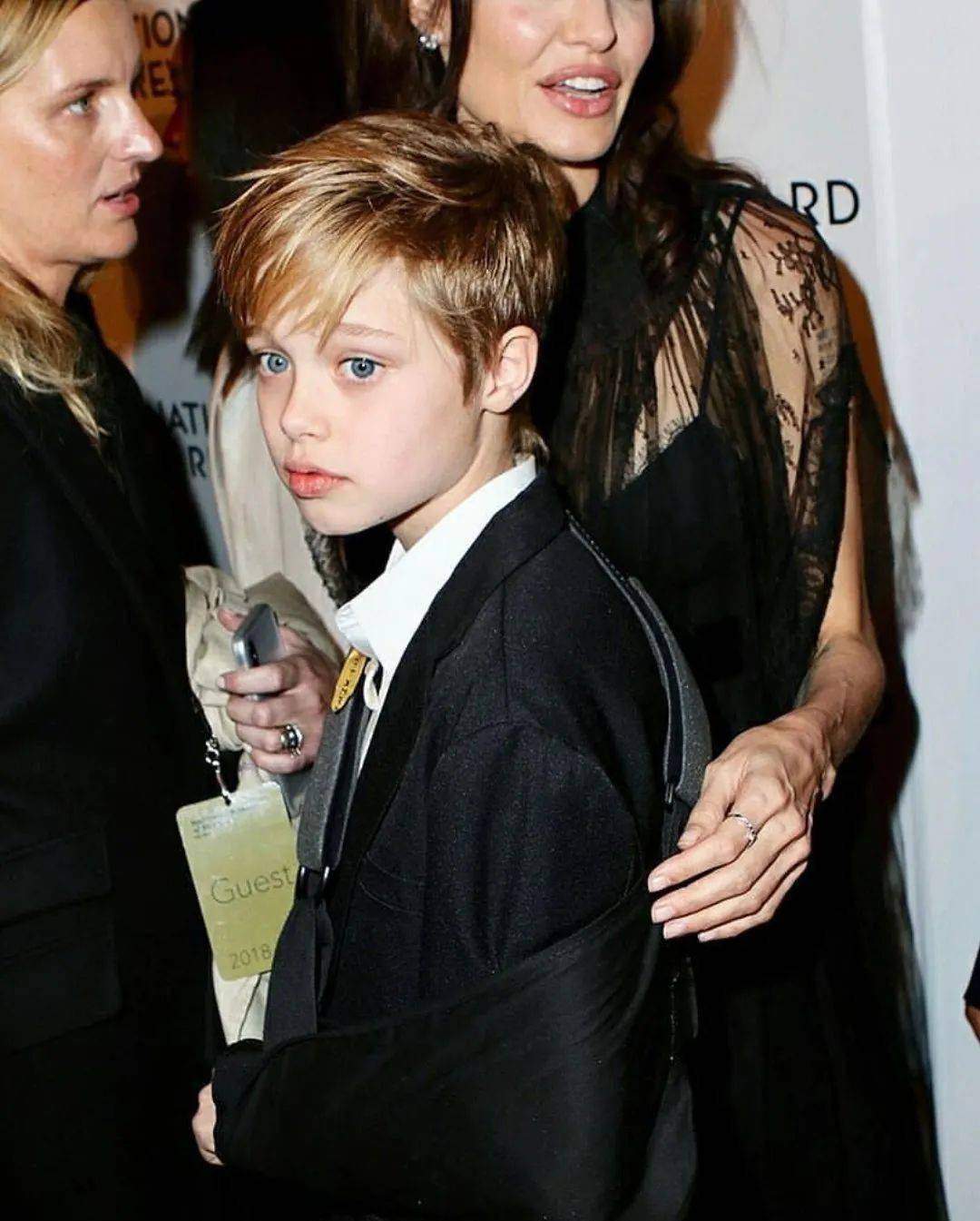 假小子变公主好莱坞星二代成长史