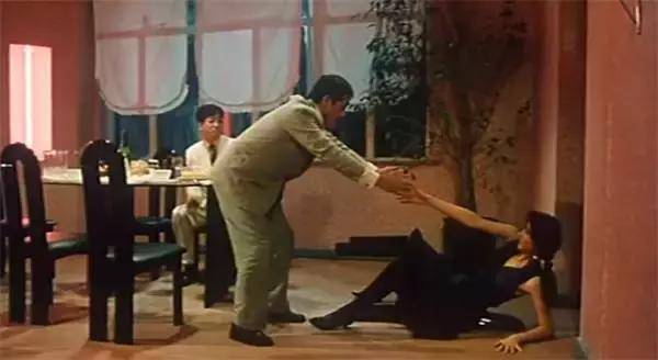 吴耀汉带领捉鬼小分队大战青头鬼,保卫处子之身的未婚妻