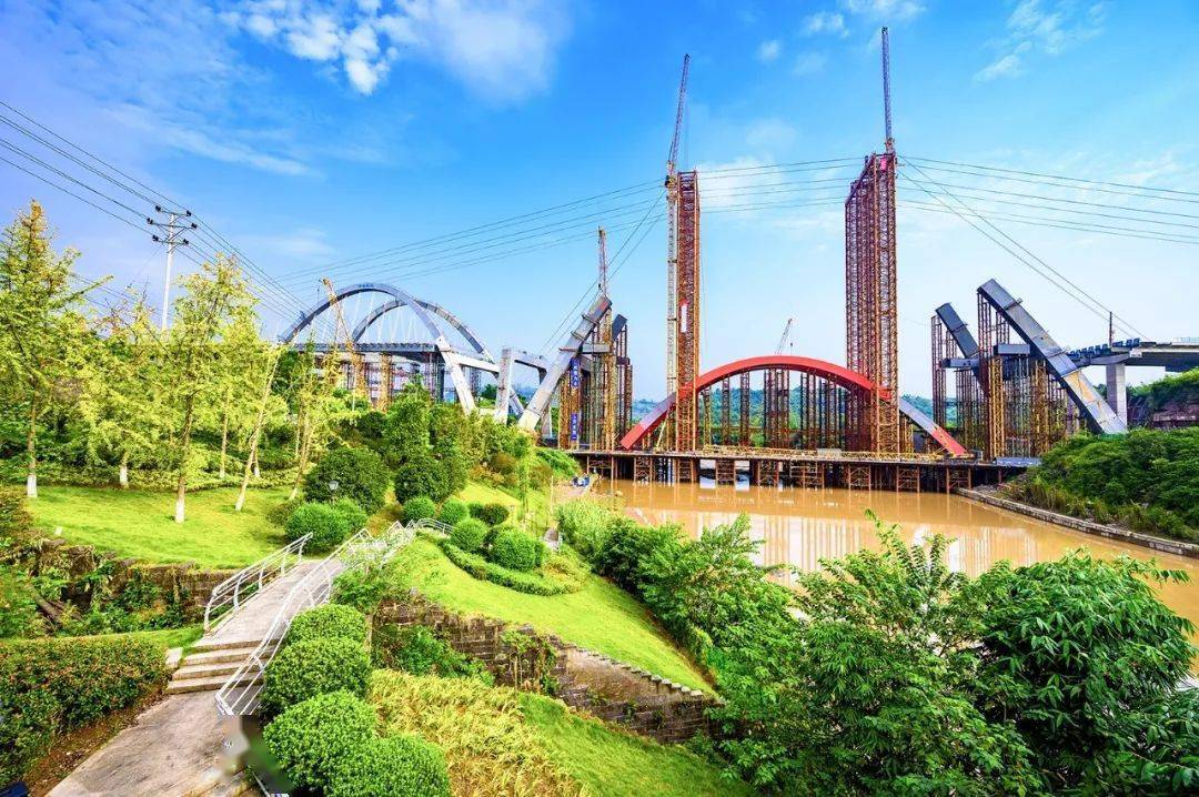 御临河畔正在崛起的一座新城——龙兴