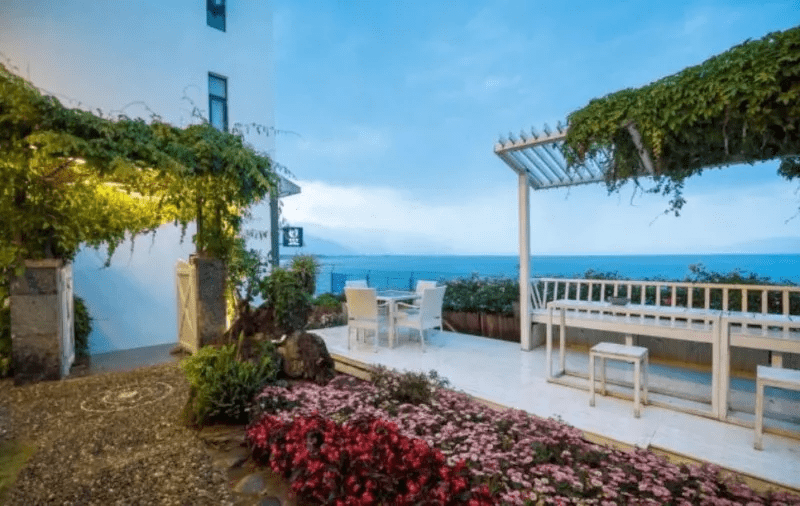 大理洱海边如世外桃源般浪漫民宿邂逅一片海的旅途丨海栖七号院