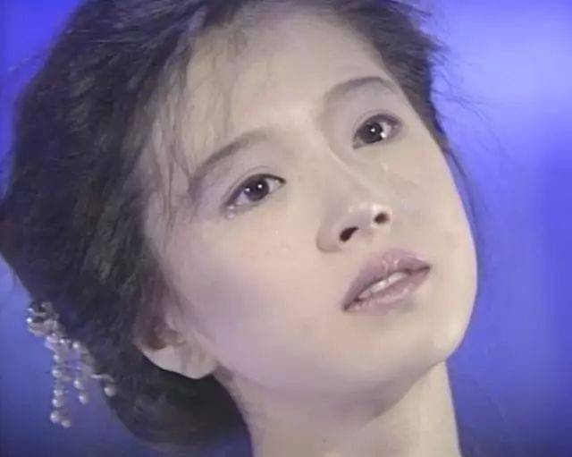 消失的日本元祖歌姬_中森明菜_少女_偶像