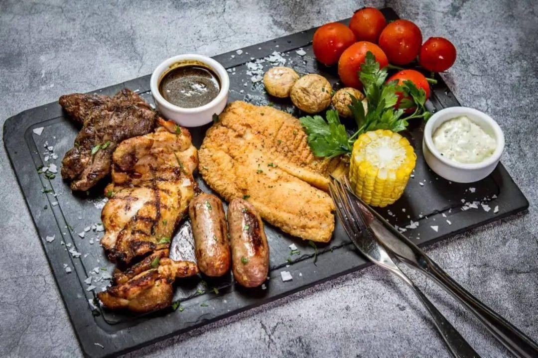 【2店适用丨圣马可意大利餐厅】268元享门市价630元【全日烤肉大拼盘