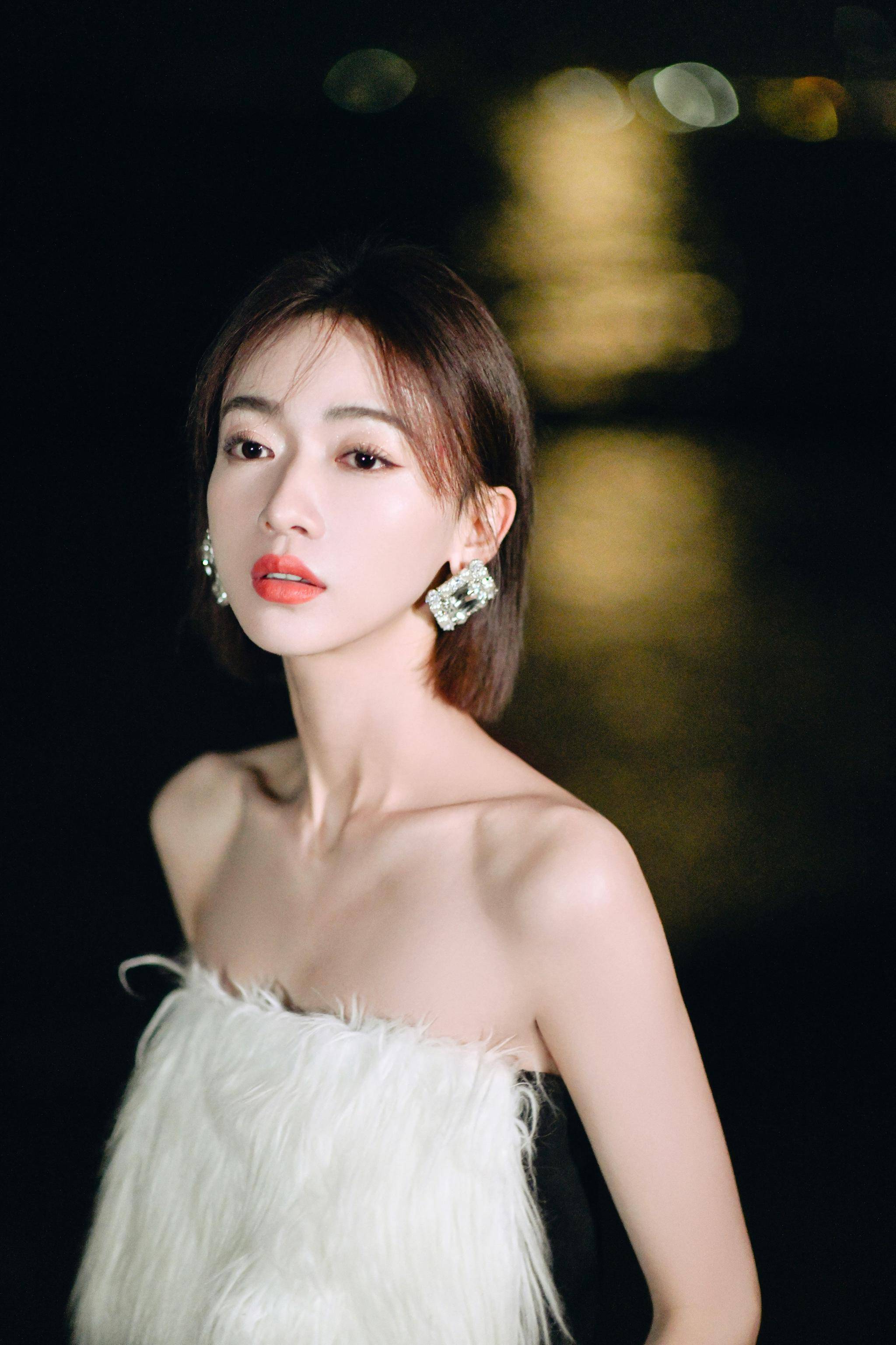 欢娱影视演员吴谨言今日出席芒果tv招商会