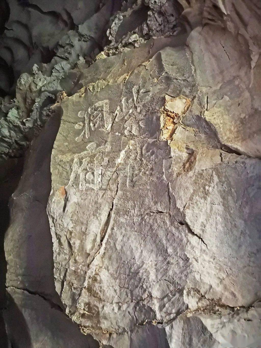 宜州古城峒寻访铁城的记忆