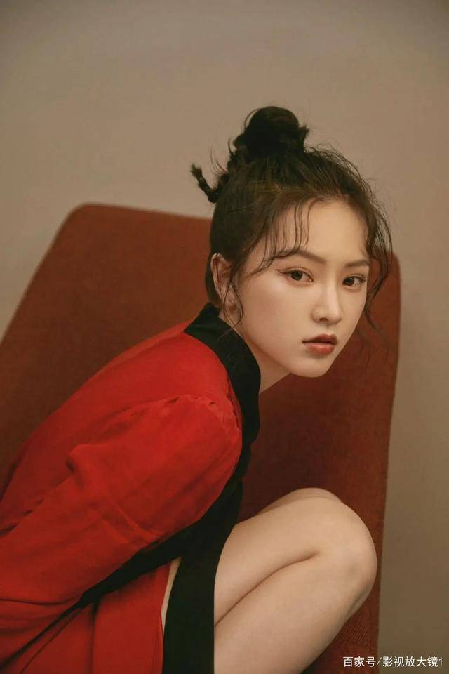 专访离人心上黄灿灿在热爱的世界中肆意生长