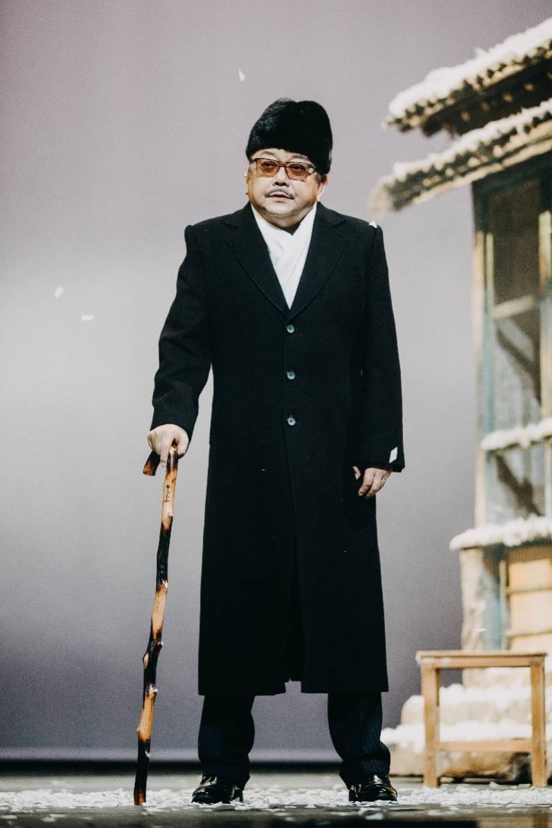 张铁林|“铁三角”再现:张国立王刚张铁林同台演绎《断金》广州上演