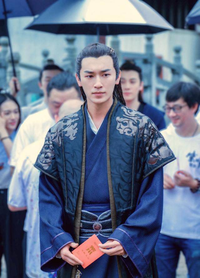 《紫川》开机,刘宇宁执意演男二,让男主太尴尬了_电视剧_小说_杨旭文