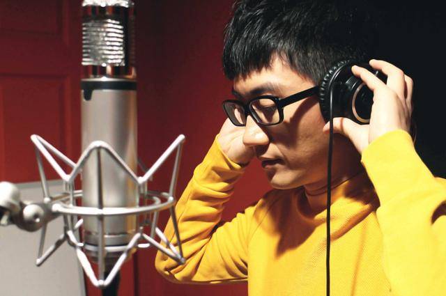金志文携手赖美云重新演绎《远走高飞》温暖嗓音治愈"追梦人"