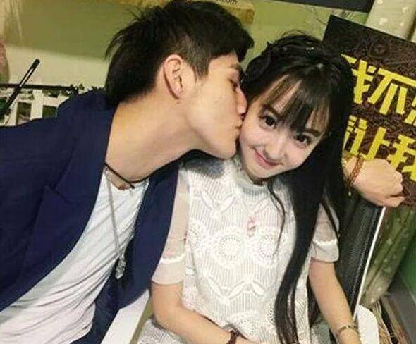 娱乐圈白莲花,综艺节目里扑到男生_许晓诺_张思帆_网友