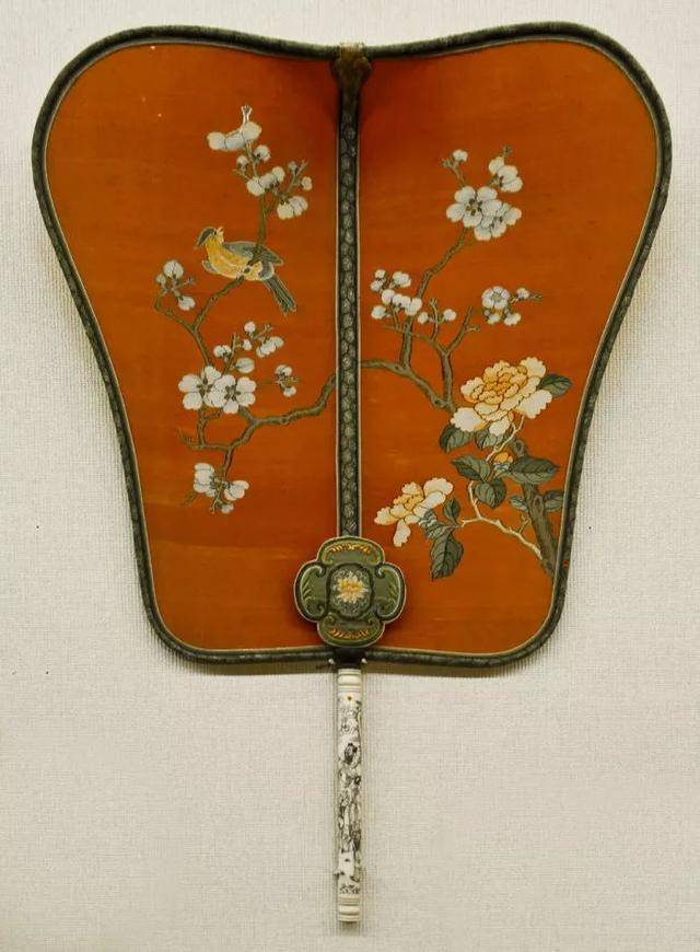 古法金扇情项链:夏日配饰点睛之笔_团扇_中国_扇子