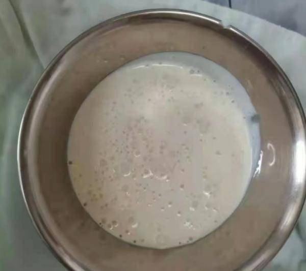 mol|每天喝十几瓶啤酒，一男子体内抽出“牛奶”