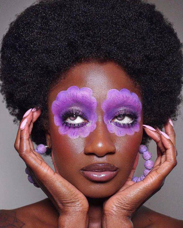 赏析美妆博主beautybybb的时尚夸张妆容集锦